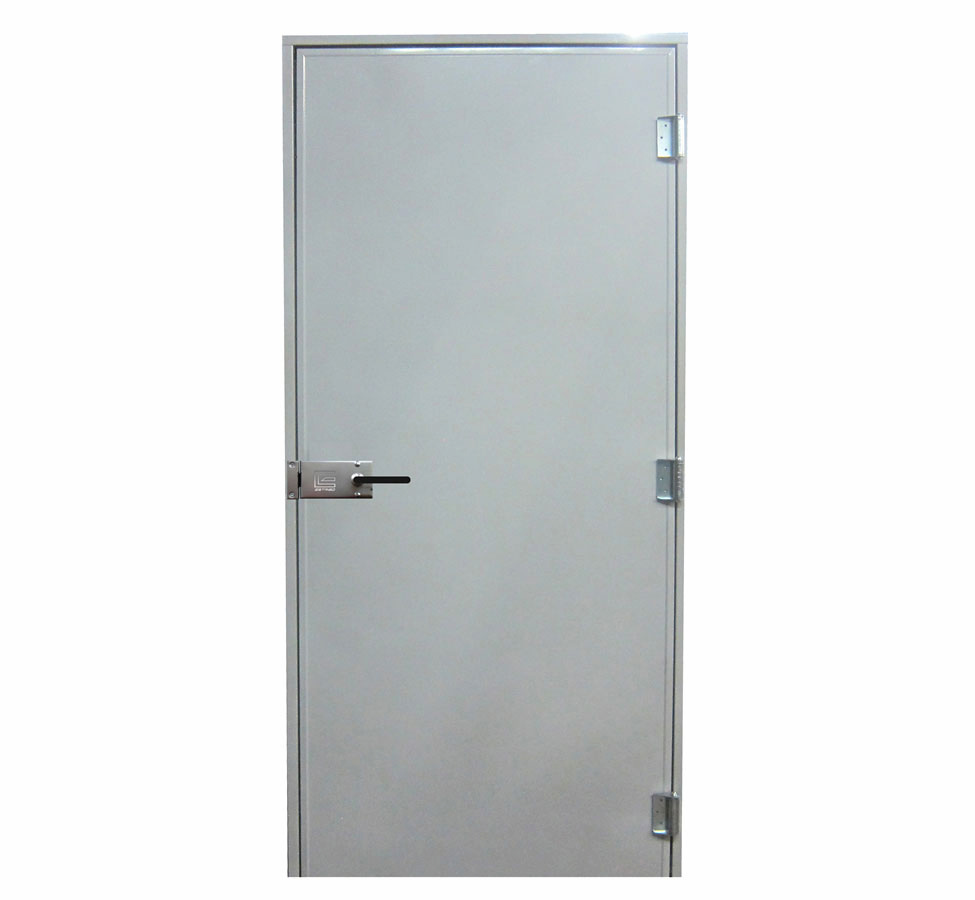 O que é uma porta corta fogo e por que ela é obrigatória em edifícios comerciais e residenciais